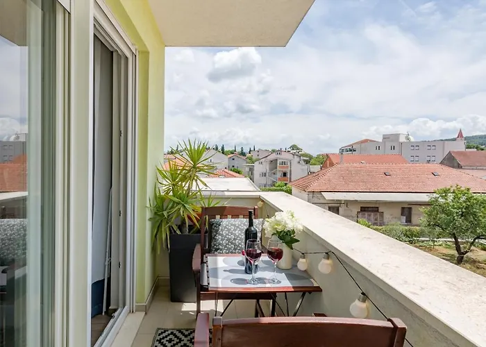 Downtown Apartament Trogir